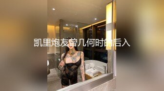 老婆拿手机自己拍