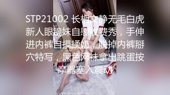 老鸨带小妹妹们 群P教学接客【会所培训师】，淫乱群P盛宴【200v】 (43)