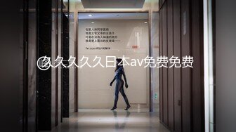 【门事件】某大学情侣趁教室无人来一炮❤️艹逼抠逼舔逼一应俱全，男的太会玩了！原版+4K修复！