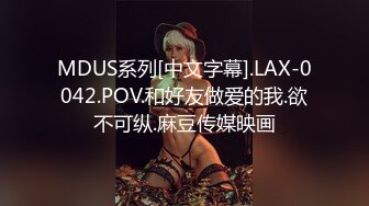   风骚熟女勾搭健壮小哥宾馆激情啪啪，全程露脸做爱，干的骚逼浪叫不断自己揉捏骚奶子好骚