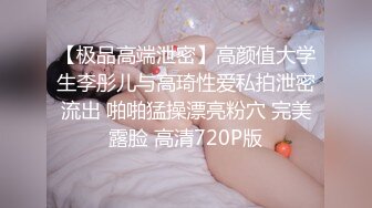 黄衣牛仔裤花臂纹身妹子啪啪，沙发上调情口交骑坐再到床上操后入抽插猛操