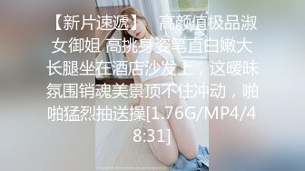 换着姿势草女友，射出白浆